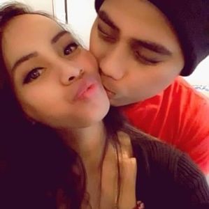 Meet your Posher, Tomoko